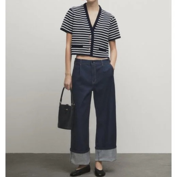 Massimo Dutti Navy Blue and Cream Striped Knit Cardigan! - Picture 6 of 7